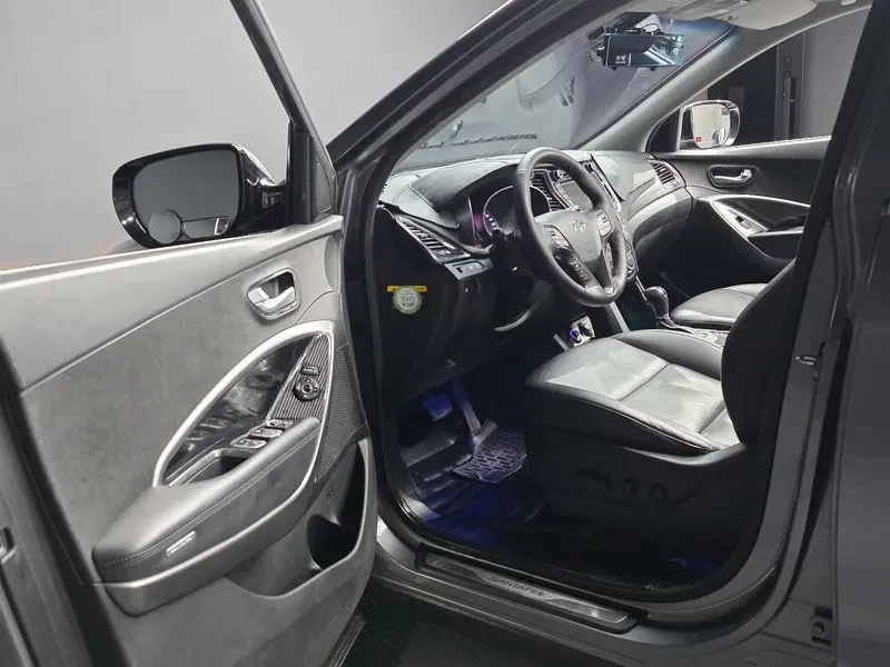 Hyundai Santa fe 2.0, снимка 10 - Автомобили и джипове - 54256843