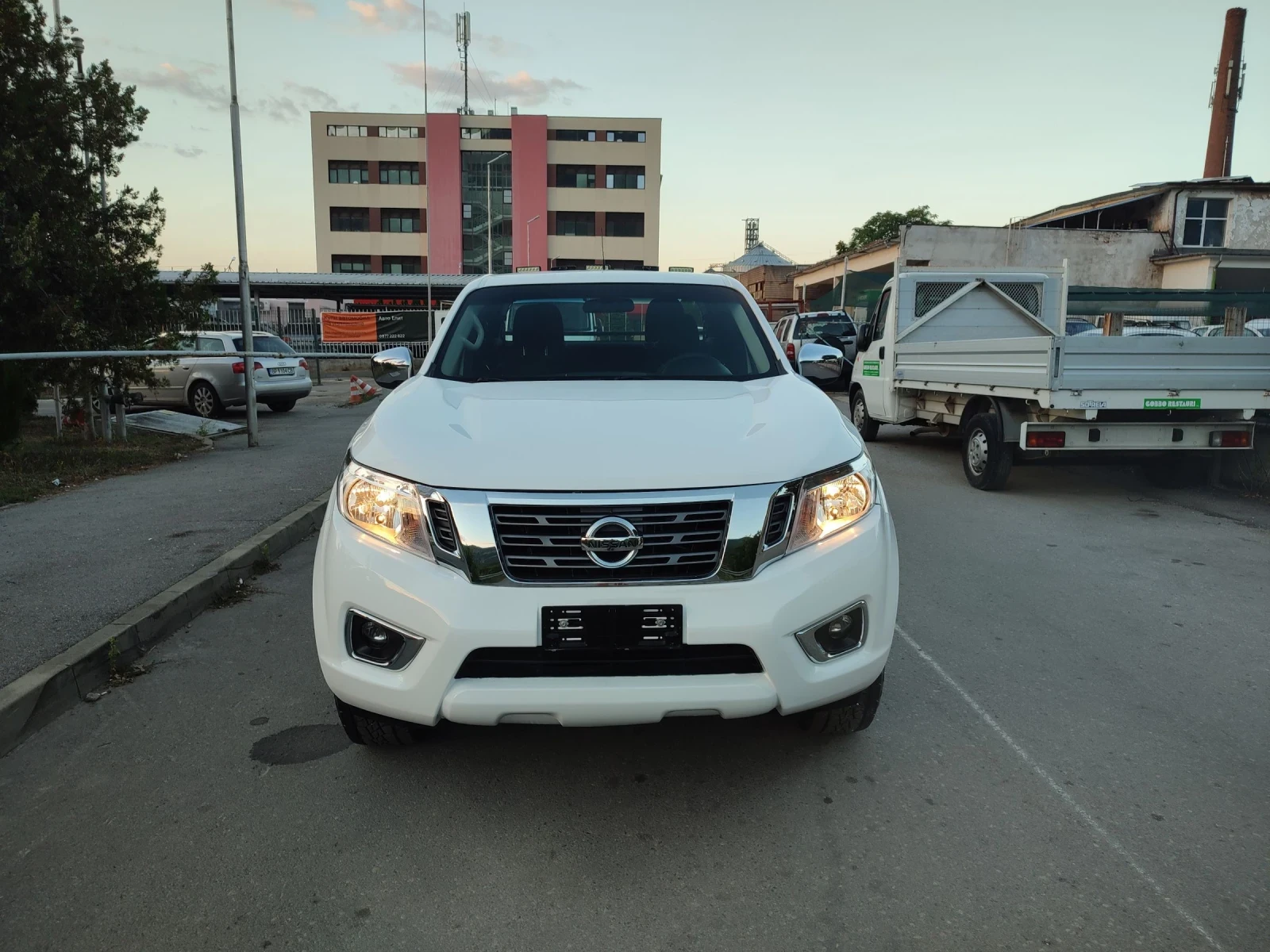 Nissan Navara 2.3 163cv 4x4  - изображение 2