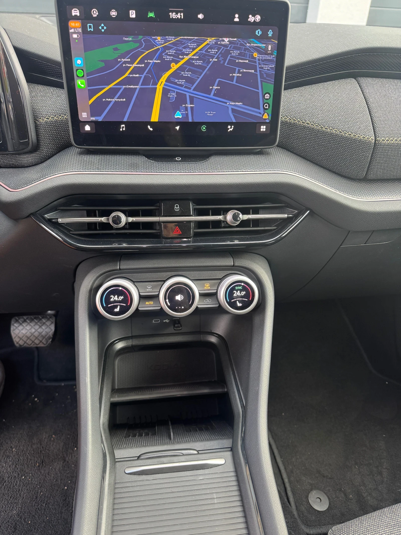 Skoda Kodiaq 2.0TDi Edition + 7места - изображение 8