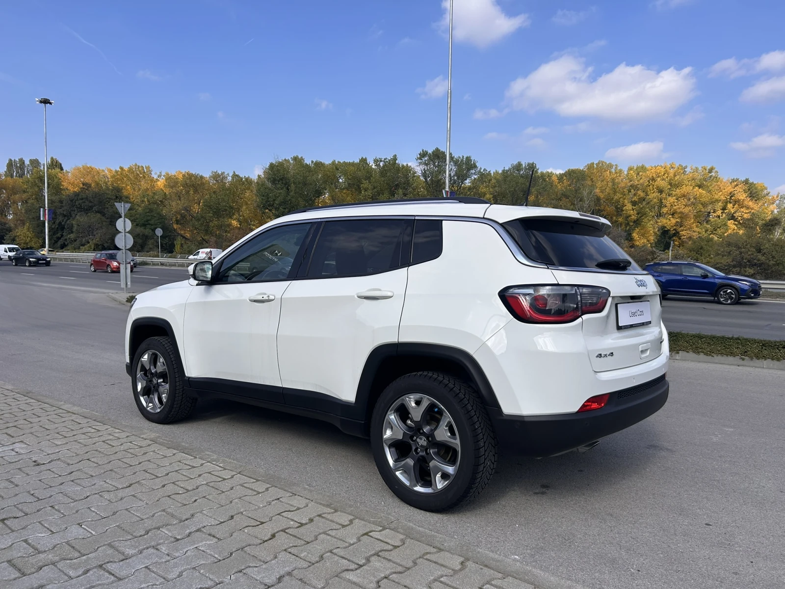 Jeep Compass LIMITED AWD - изображение 6