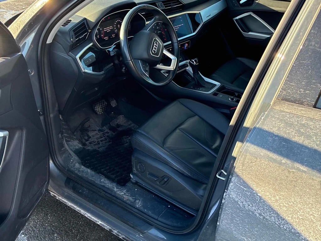 Audi Q3 * Komfort * CARFAX * ЦЕНА ДО БГ - изображение 5