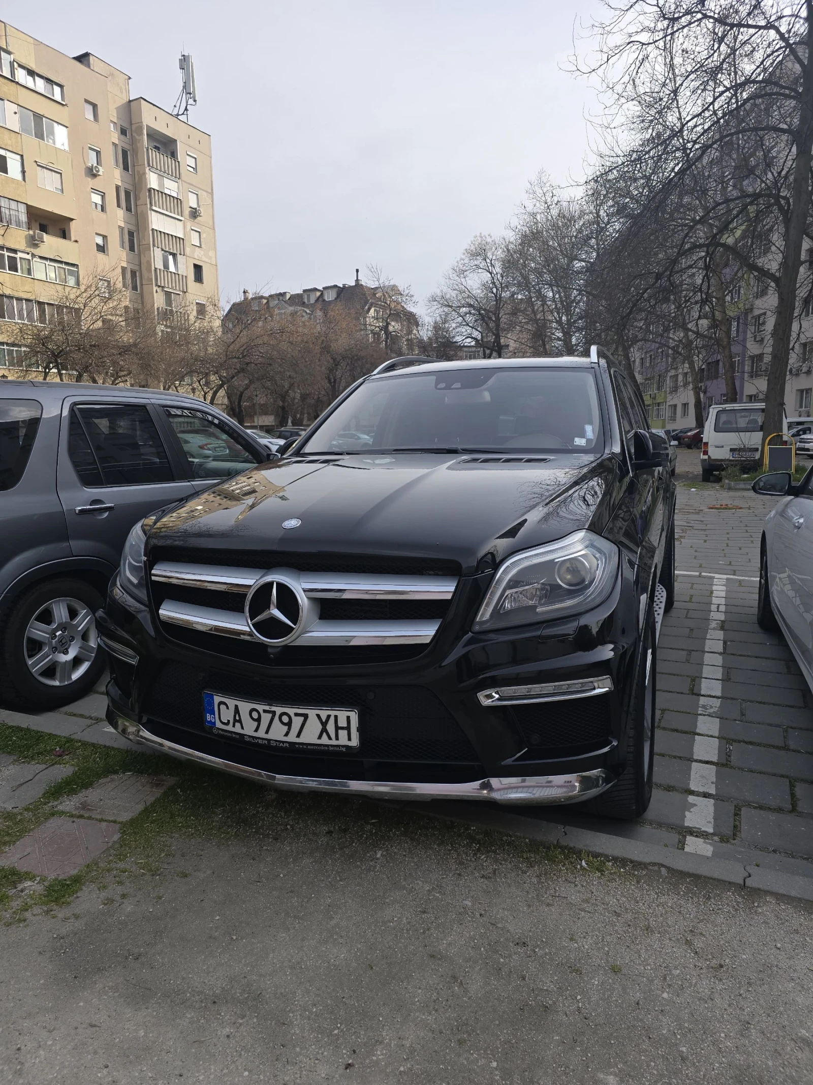Mercedes-Benz GL 350, снимка 14 - Автомобили и джипове - 54309039