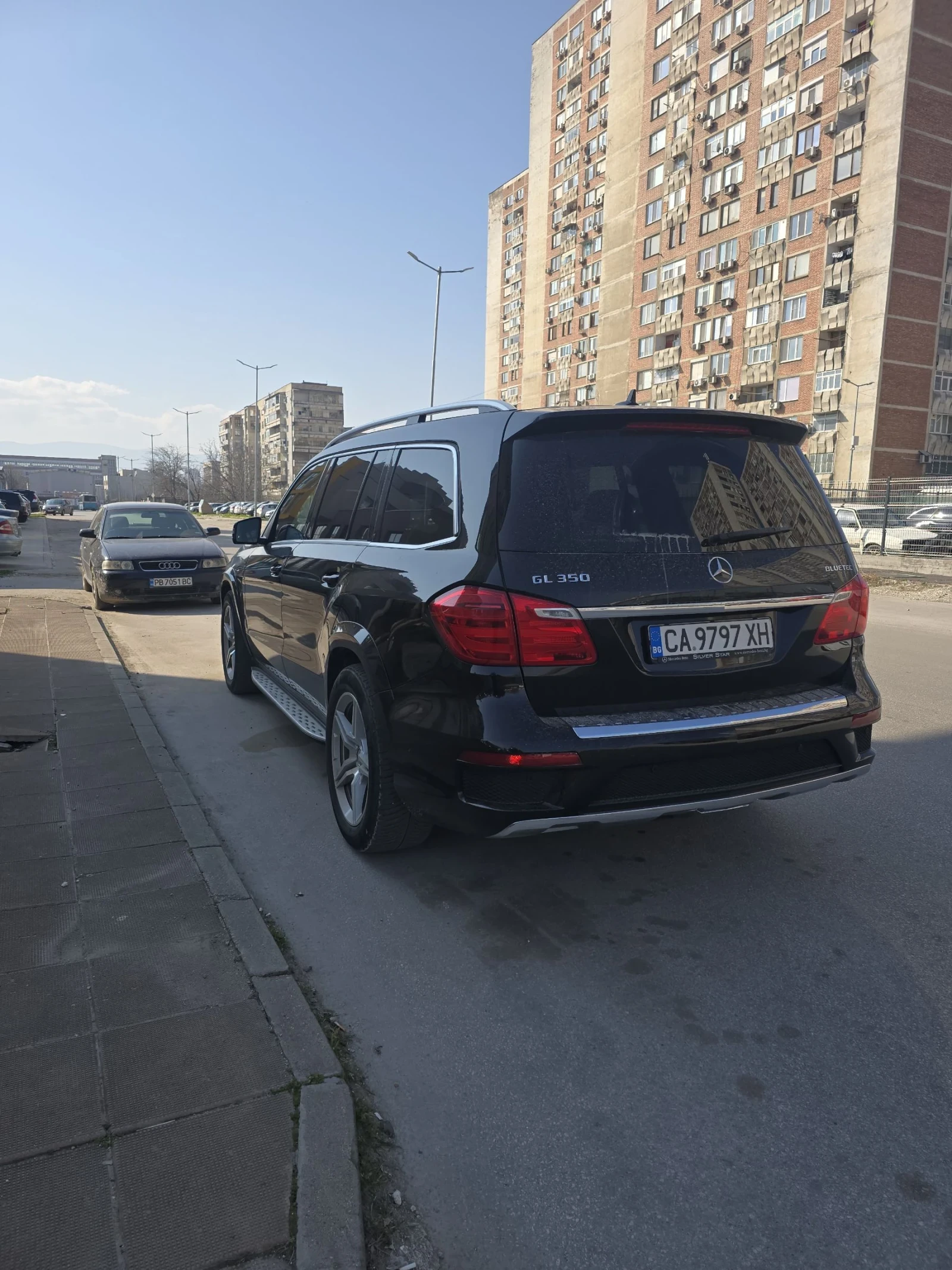 Mercedes-Benz GL 350, снимка 12 - Автомобили и джипове - 54309039