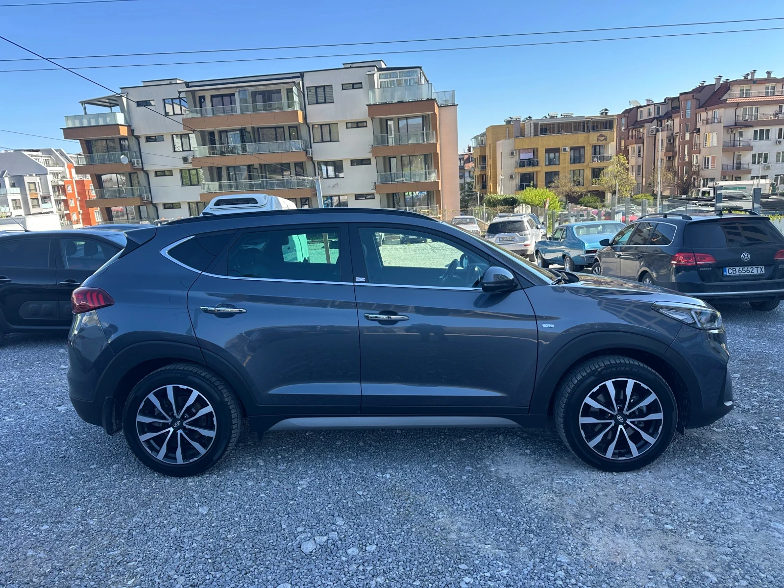 Hyundai Tucson FECELIFT 4x4 АВТОМАТИК, снимка 4 - Автомобили и джипове - 54309215