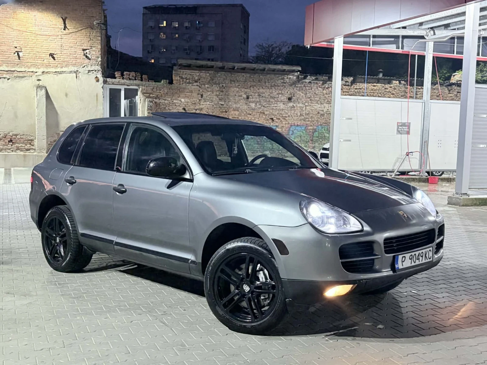 Porsche Cayenne 4.5, снимка 4 - Автомобили и джипове - 54402795