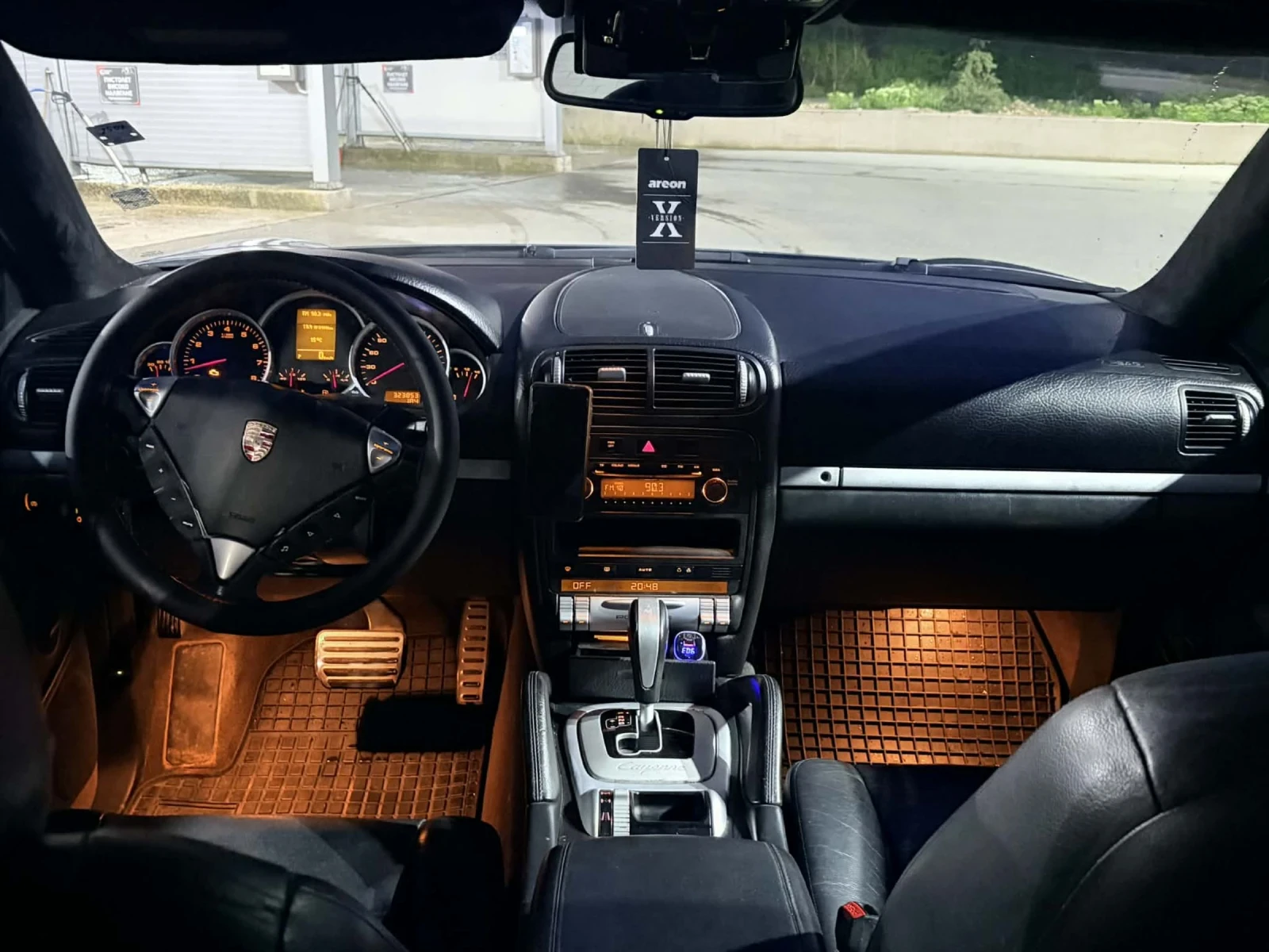 Porsche Cayenne 4.5, снимка 7 - Автомобили и джипове - 54402795