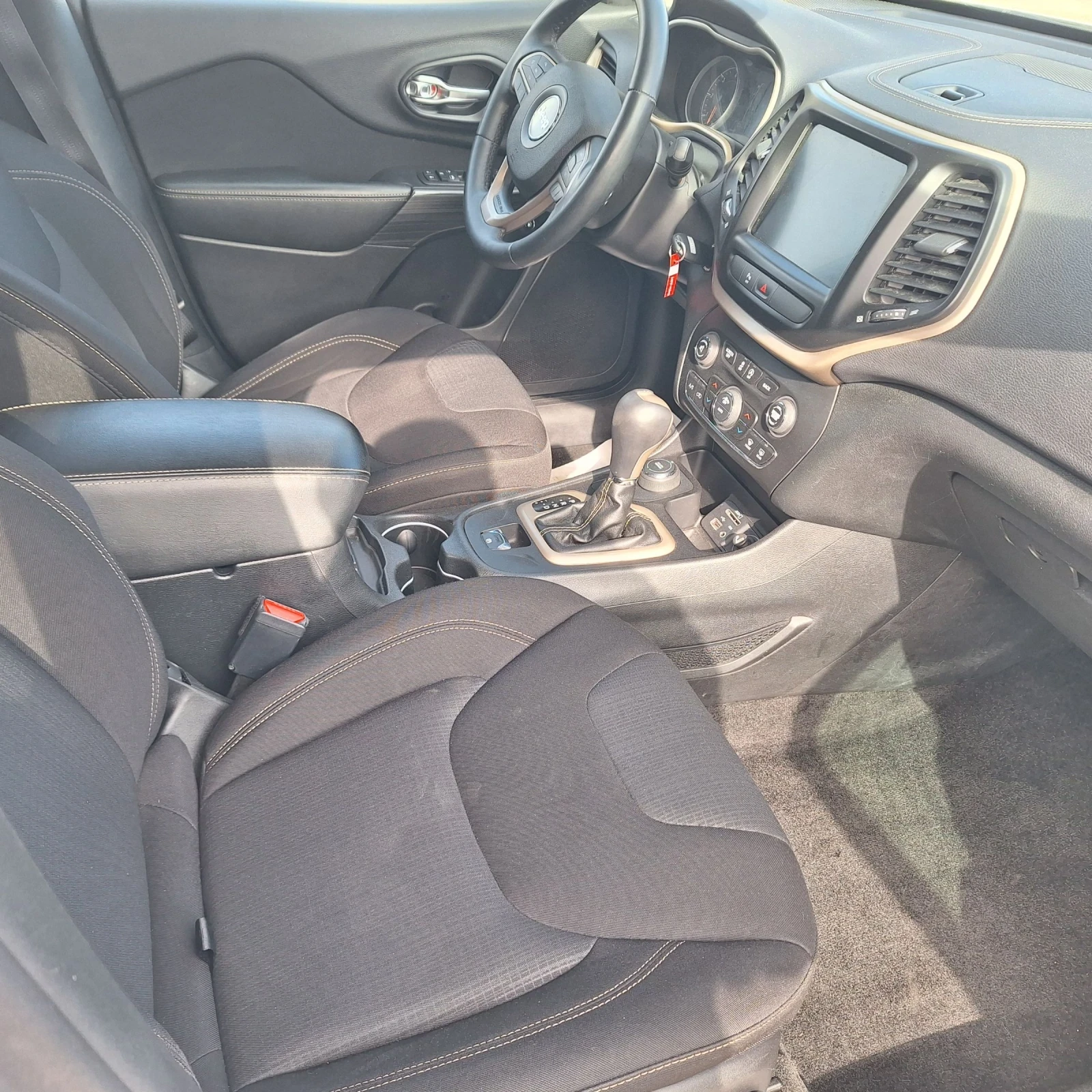 Jeep Cherokee | Mobile.bg � ����������� 14