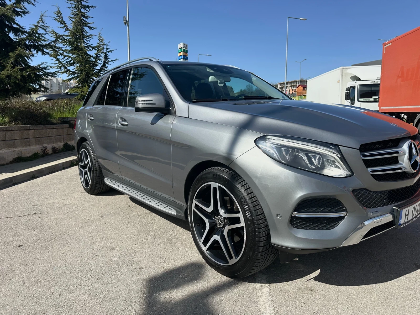 Mercedes-Benz GLE 350, снимка 3 - Автомобили и джипове - 54593363