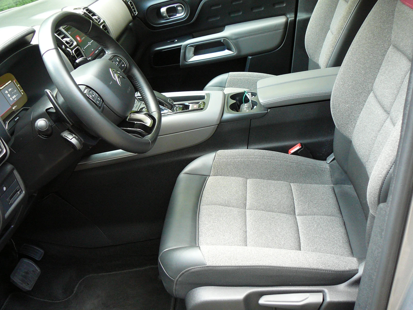 Citroen C5 Aircross 1.5 hdi, снимка 7 - Автомобили и джипове - 54607144