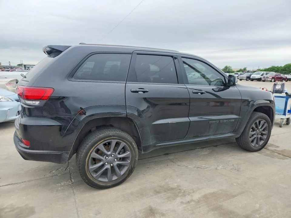 Jeep Cherokee, снимка 3 - Автомобили и джипове - 54787004