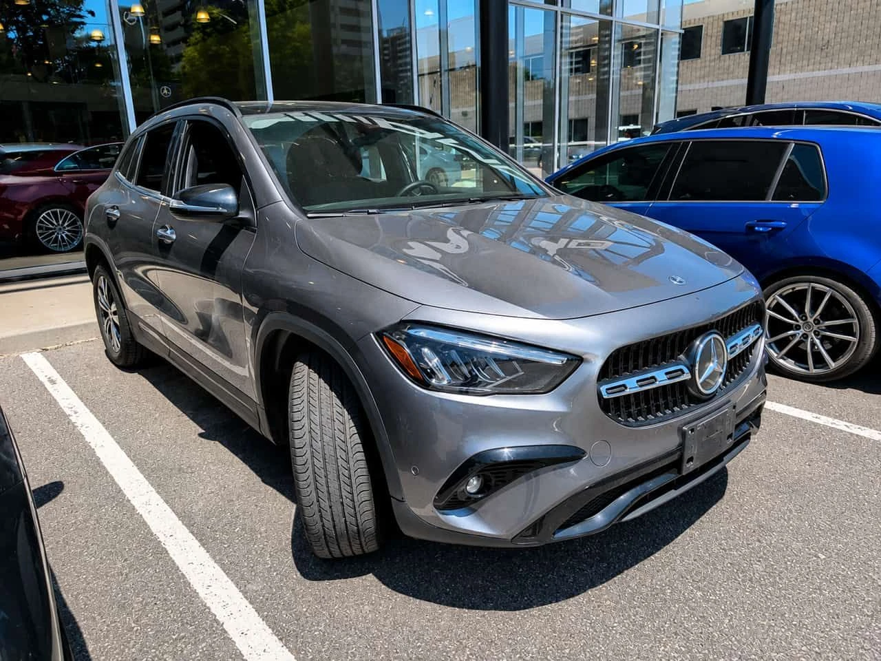 Mercedes-Benz GLA 250 4MATIC/ПАНОРАМА/ПОДГРЕВИ/ДВА КЛЮЧА, снимка 2 - Автомобили и джипове - 55006114