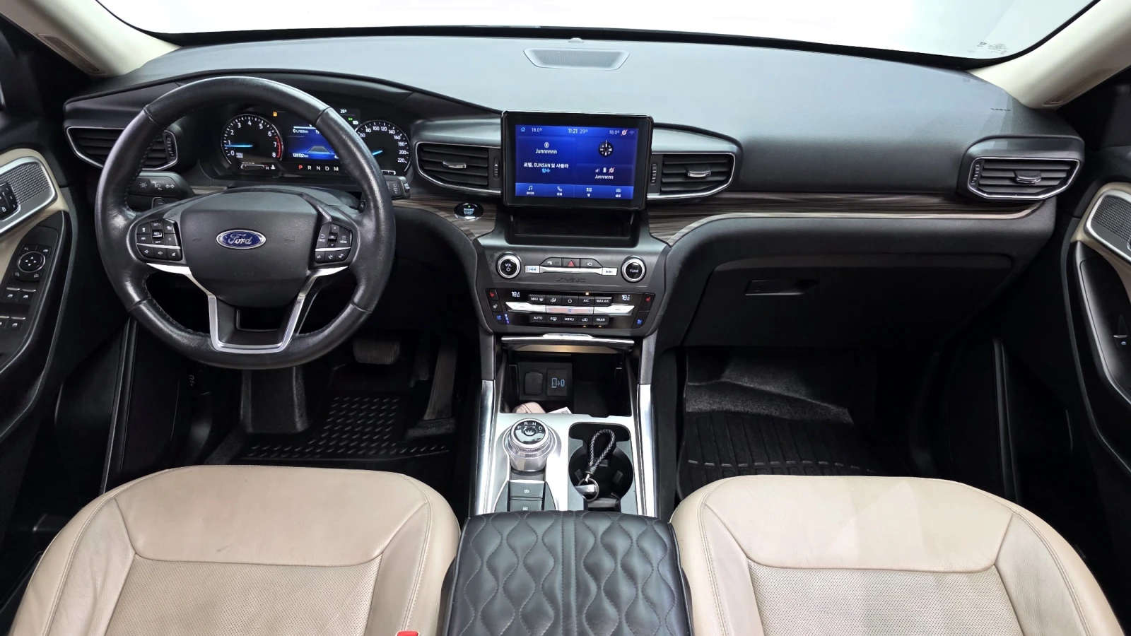 Ford Explorer 2.3* 360* BLIND SPOT* ЕЛ. БАГАЖНИК* ЛЮК* КРАЙНА ЦЕ, снимка 7 - Автомобили и джипове - 55594122