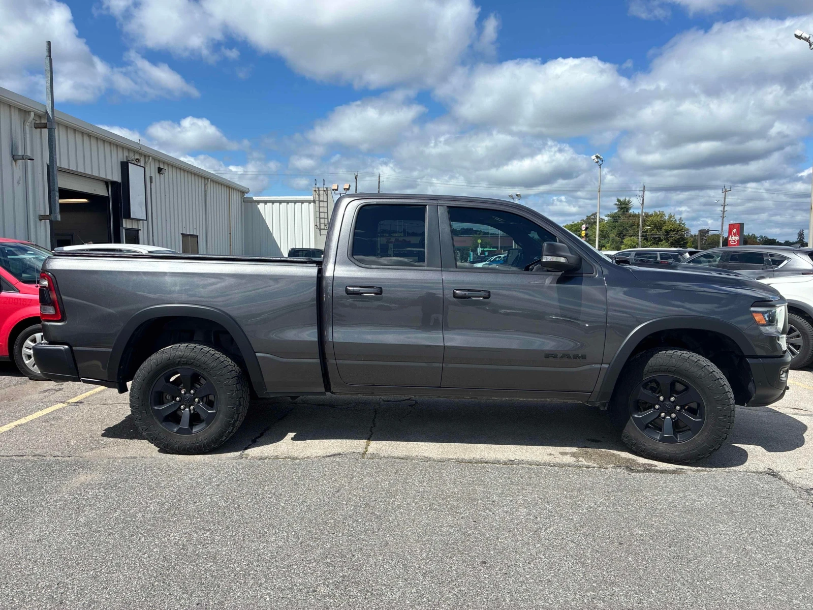 Dodge RAM 1500 Rebel/CARFAX/КОЖА/5.7/КЛИП, снимка 3 - Автомобили и джипове - 55922885