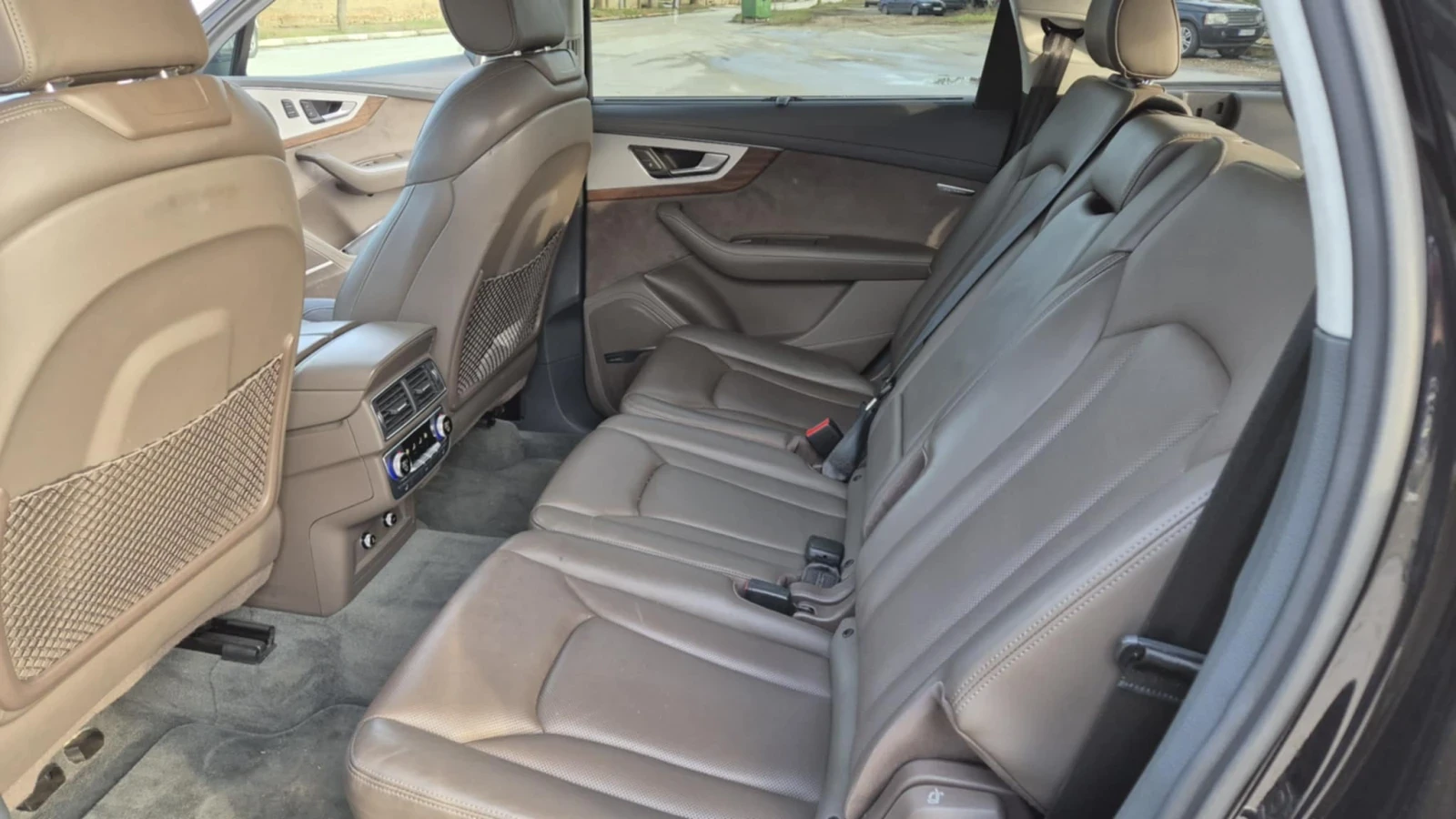 Audi Q7, снимка 7 - Автомобили и джипове - 56345197