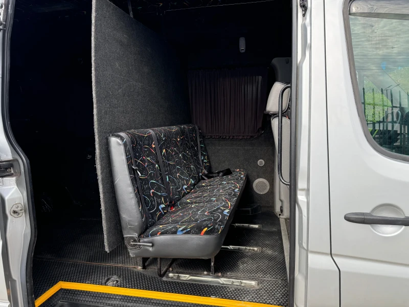 Mercedes-Benz Sprinter 519 CDI* MAXI* Euro5* 5+ 1 места* Климатик, снимка 6 - Бусове и автобуси - 47225648