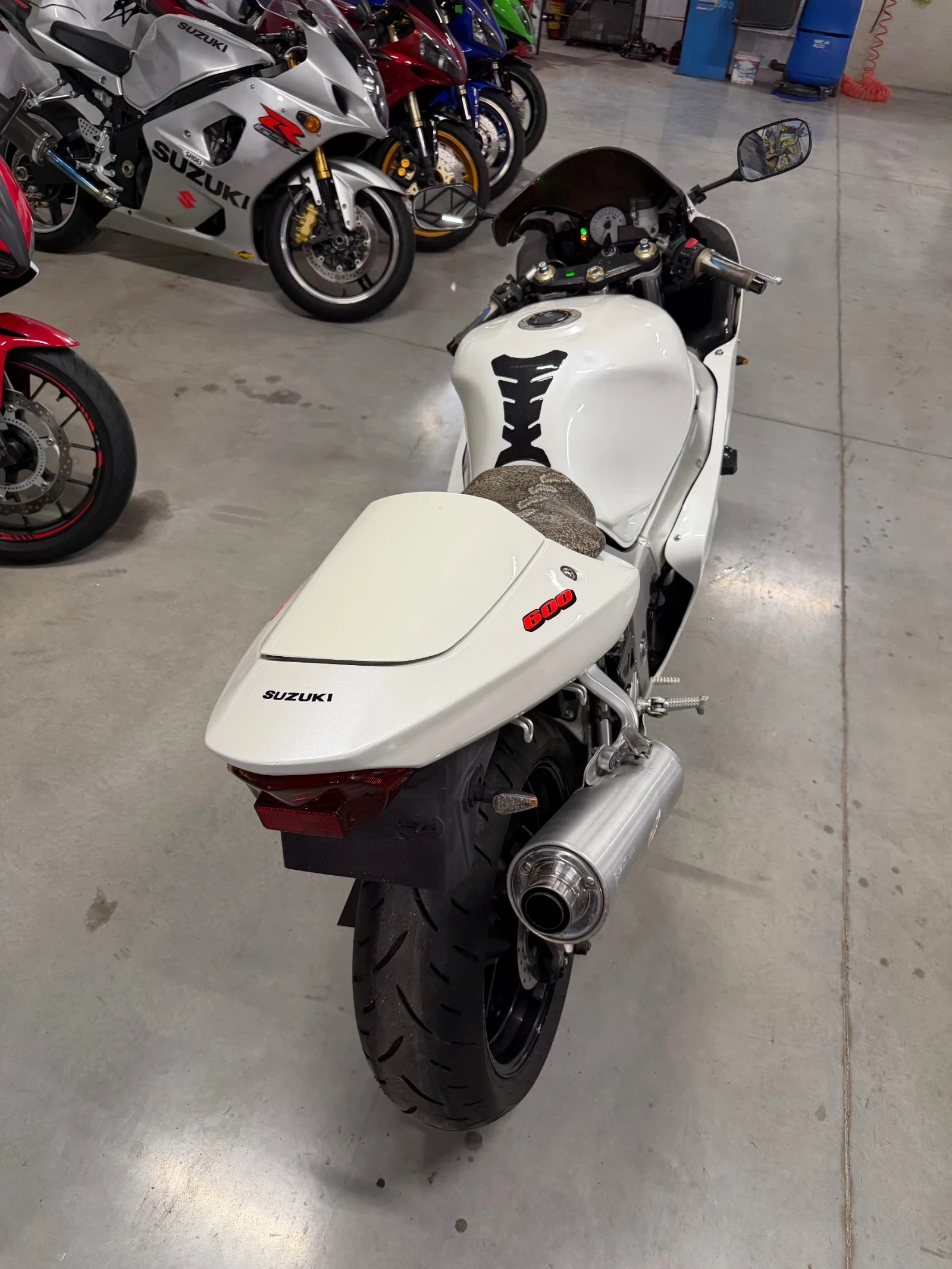 Suzuki Gsxr K2-600 - изображение 7