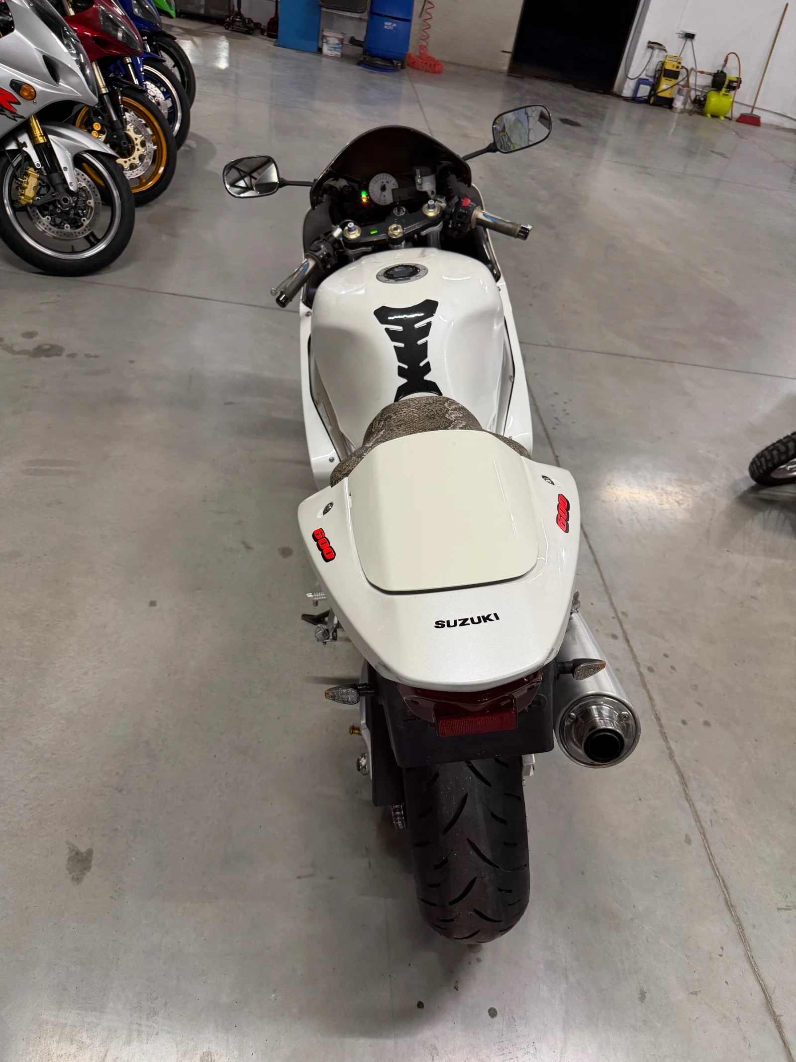 Suzuki Gsxr K2-600 - изображение 8