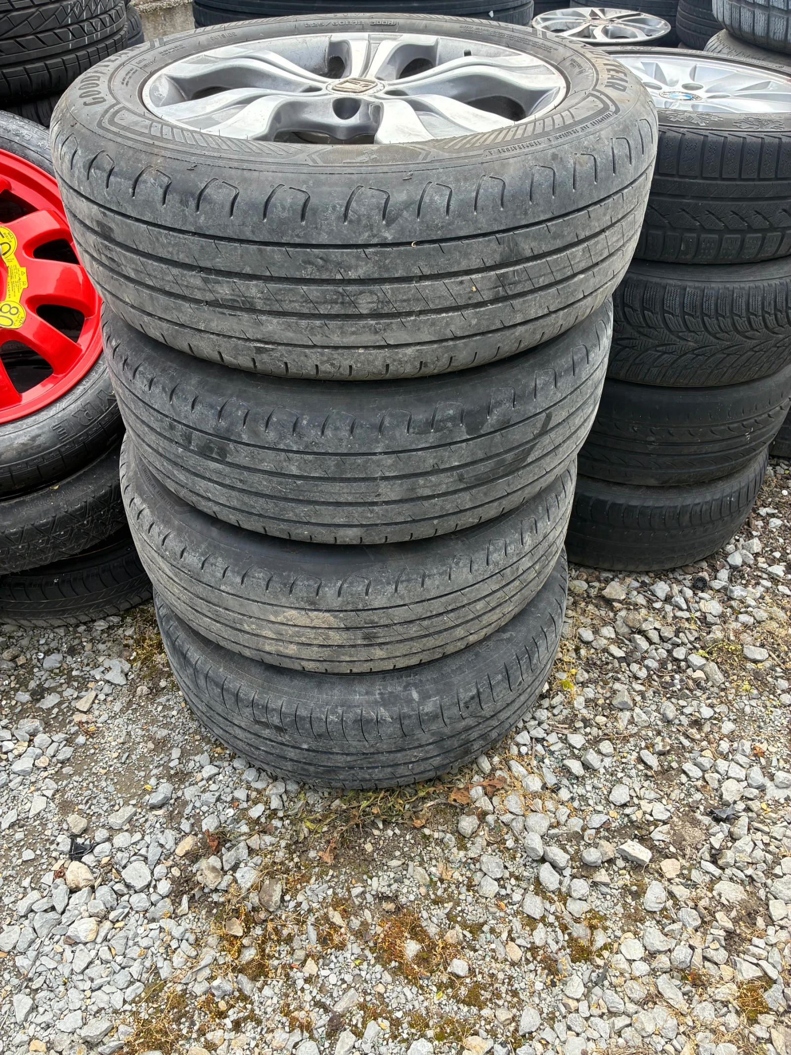 Гуми с джанти Goodyear 225/60R18, снимка 6 - Гуми и джанти - 54412855
