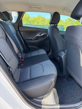 Hyundai I30 1.6 CRDi / CarPlay / 116 к.с., снимка 12