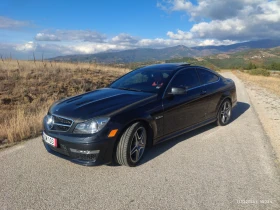 Mercedes-Benz C 63 AMG, снимка 2