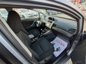 Toyota Verso 1.6Бензин, 170000км, 6+ 1, снимка 8