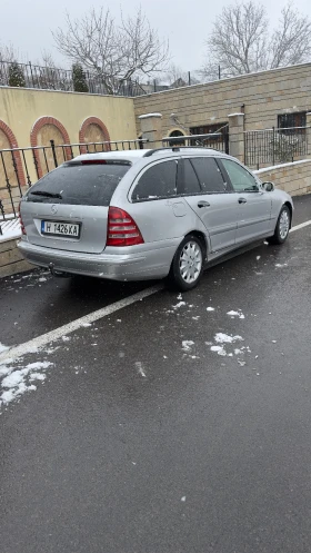 Mercedes-Benz C 200, снимка 3