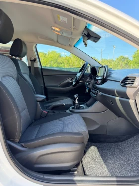 Hyundai I30 1.6 CRDi / CarPlay / 116 �.�. | Mobile.bg � ����� ������ 10
