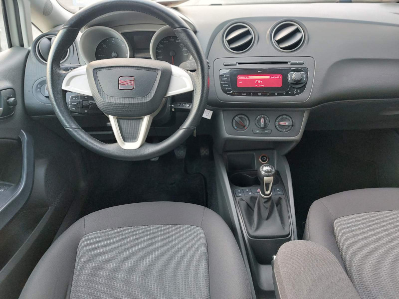 Seat Ibiza 1.6 tdi, 105кс, снимка 14 - Автомобили и джипове - 39799164
