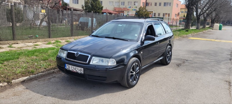 Skoda Octavia 1.8T 4X4, снимка 2 - Автомобили и джипове - 45553040