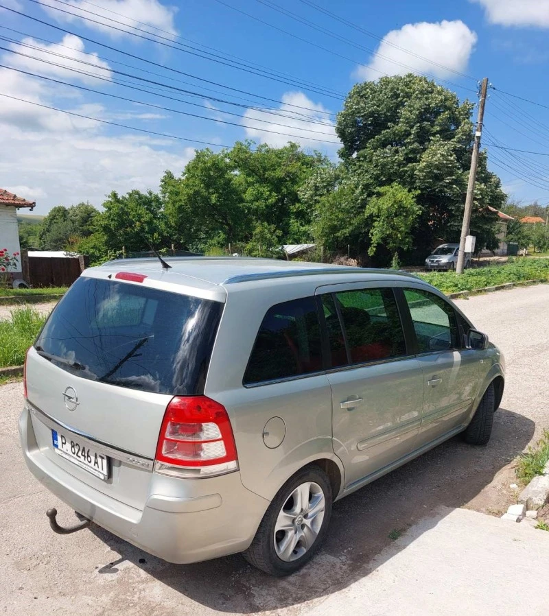 Opel Zafira 1.7 CDTI Ecoflex 7 места, снимка 5 - Автомобили и джипове - 47061186