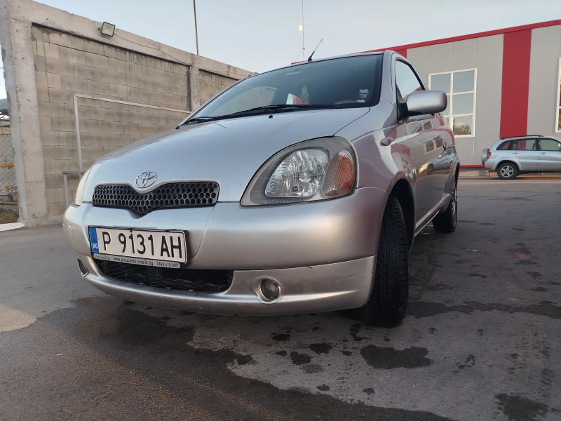 Toyota Yaris 1.3 климатик, снимка 4 - Автомобили и джипове - 47760486