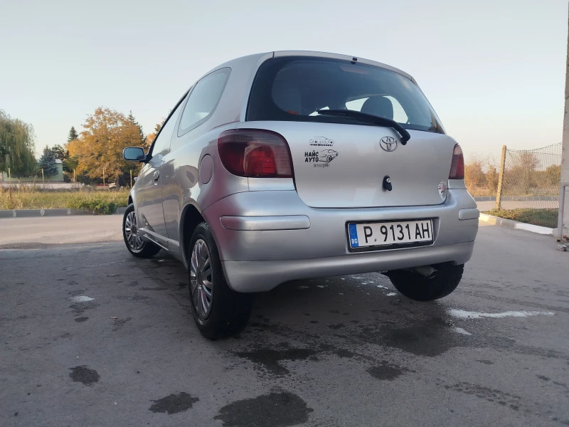 Toyota Yaris 1.3 климатик, снимка 3 - Автомобили и джипове - 47760486