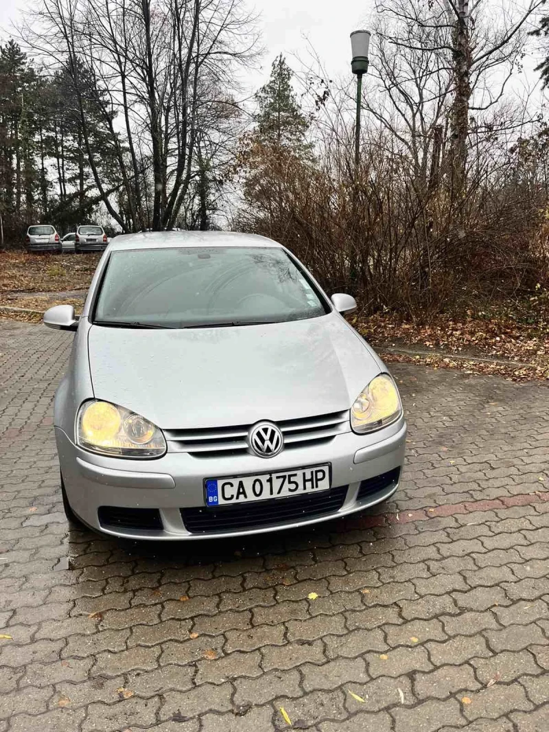 VW Golf, снимка 1 - Автомобили и джипове - 48155547