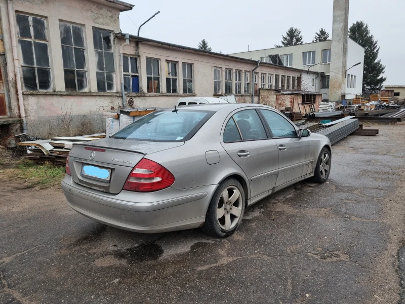 Mercedes-Benz E 200 1.8, снимка 3 - Автомобили и джипове - 48479142