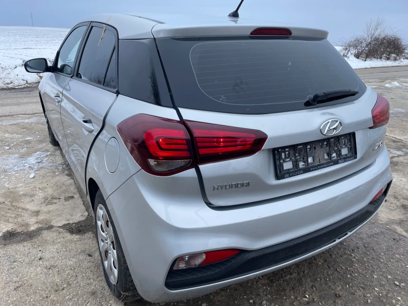 Hyundai I20 1.2i, снимка 6 - Автомобили и джипове - 49139497