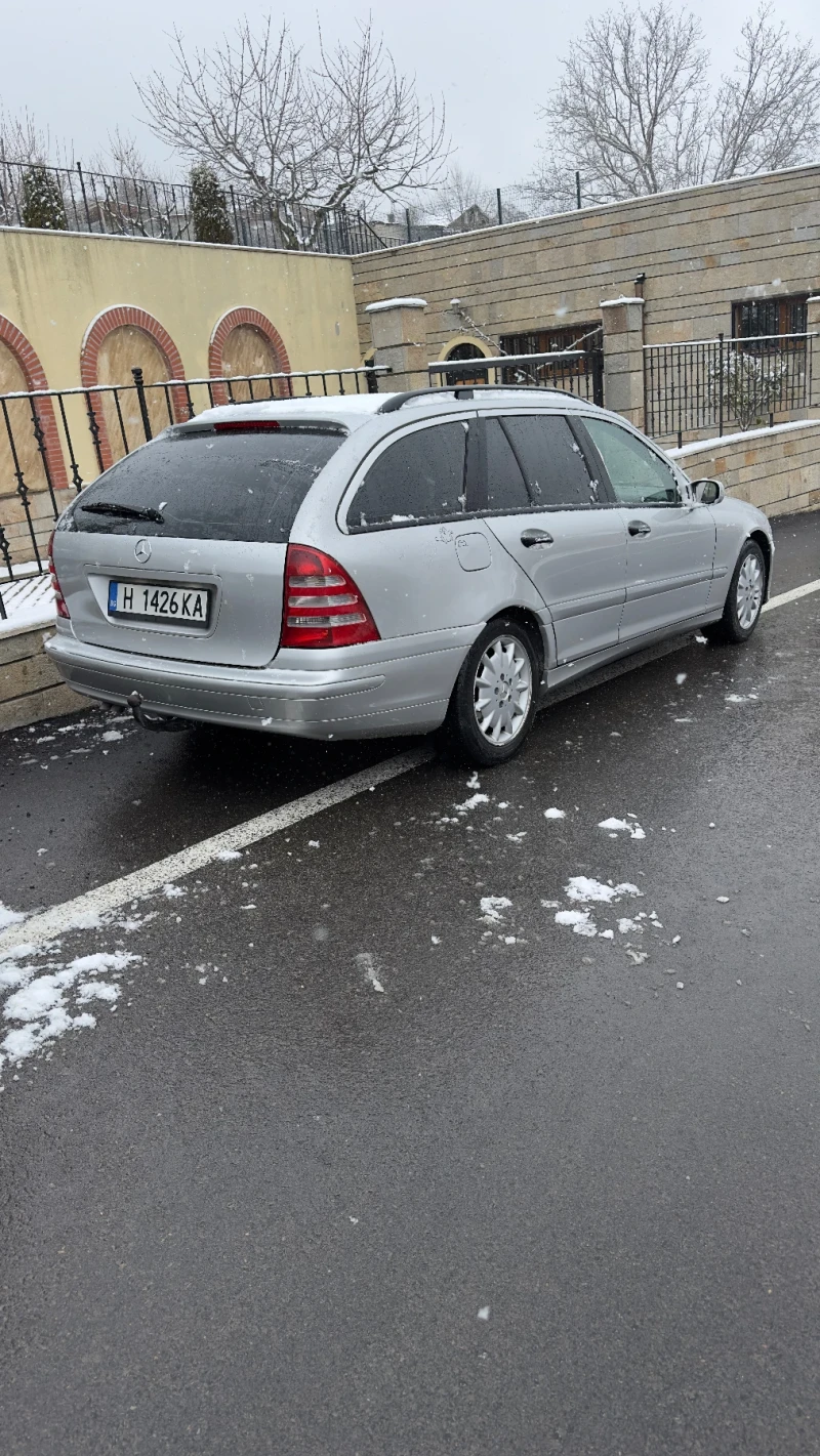 Mercedes-Benz C 200, снимка 3 - Автомобили и джипове - 49167744