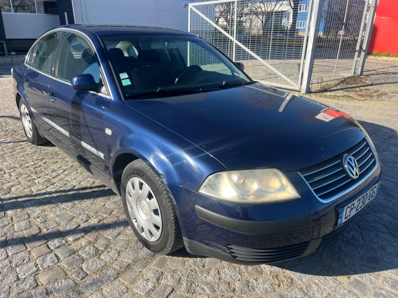 VW Passat 1.9 TDI CLIMATRONIC, снимка 2 - Автомобили и джипове - 52675818