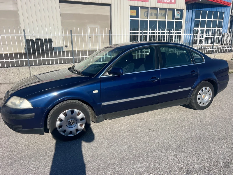 VW Passat 1.9 TDI CLIMATRONIC, снимка 14 - Автомобили и джипове - 52675818