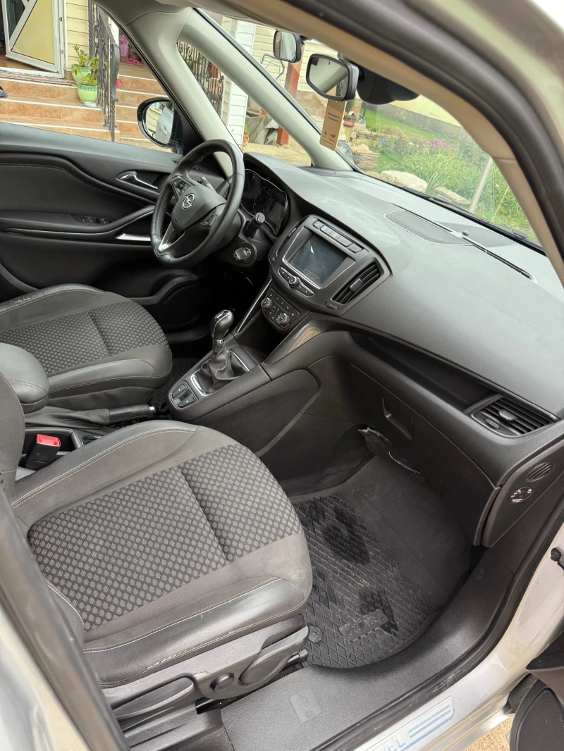 Opel Zafira C Tourer 1.6 CNG, Innovation ecoFlex, снимка 7 - Автомобили и джипове - 50394923
