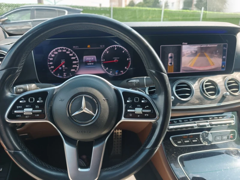 Mercedes-Benz E 220 CDI-194к.с 165х.км-Доказуеми! Бартер!, снимка 11 - Автомобили и джипове - 51710548