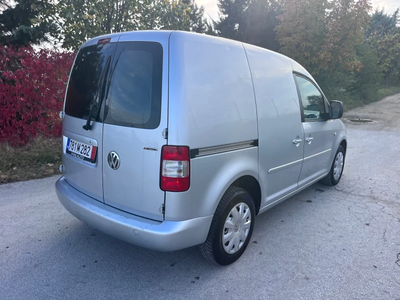 VW Caddy 1.9 TDI 105 коня, снимка 5 - Автомобили и джипове - 52189054