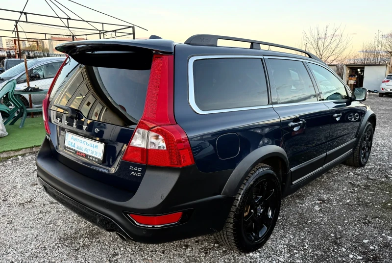 Volvo Xc70 2.4D5 AWD Швейцария , снимка 8 - Автомобили и джипове - 52652757