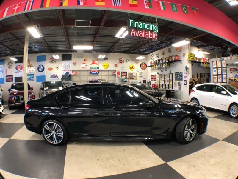 BMW 750 xDrive* АвтоКредит* (ЦЕНА ДО БГ), снимка 8 - Автомобили и джипове - 53290021