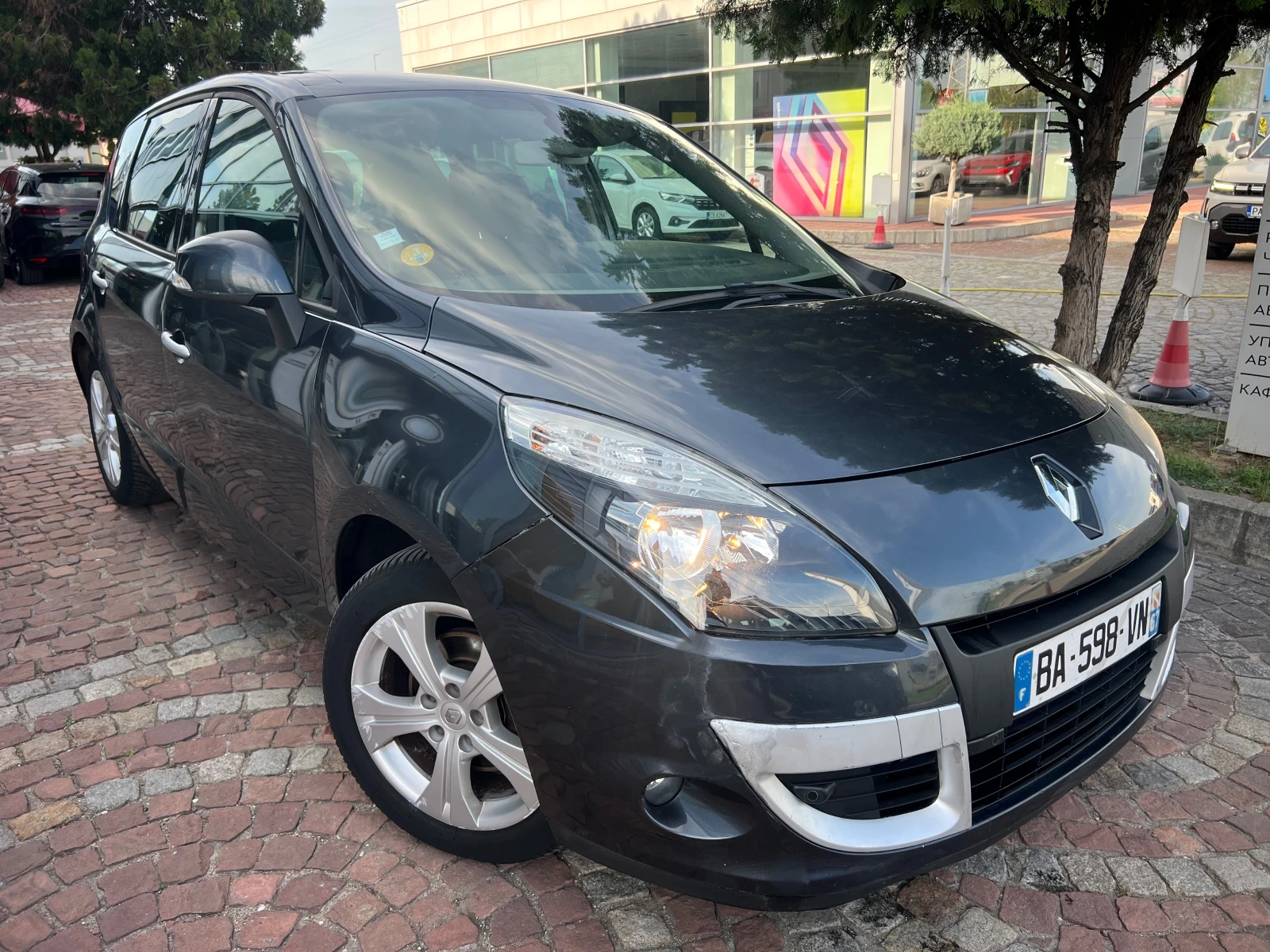 Renault Scenic 1.9 DCI NAVI  | Mobile.bg   15