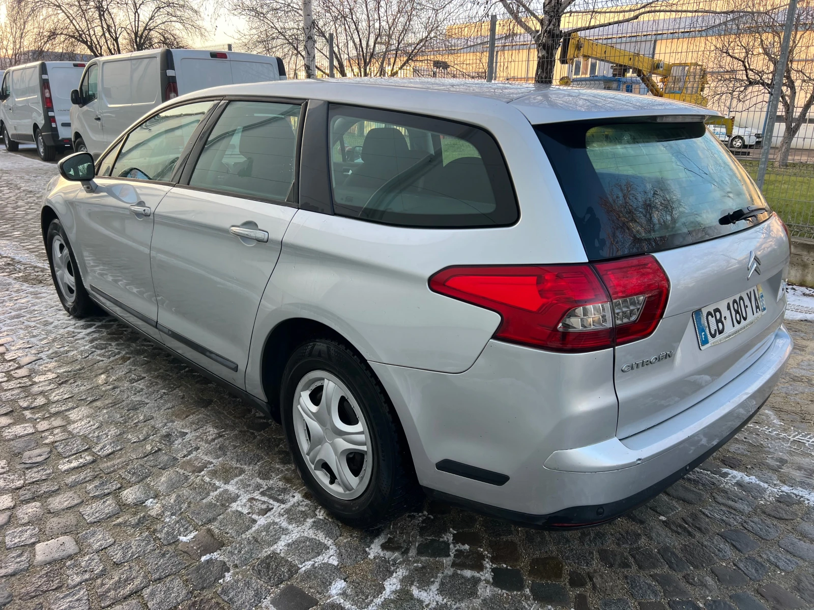 Citroen C5 1.6 HDI LED/NAVI FACELIFT - изображение 4