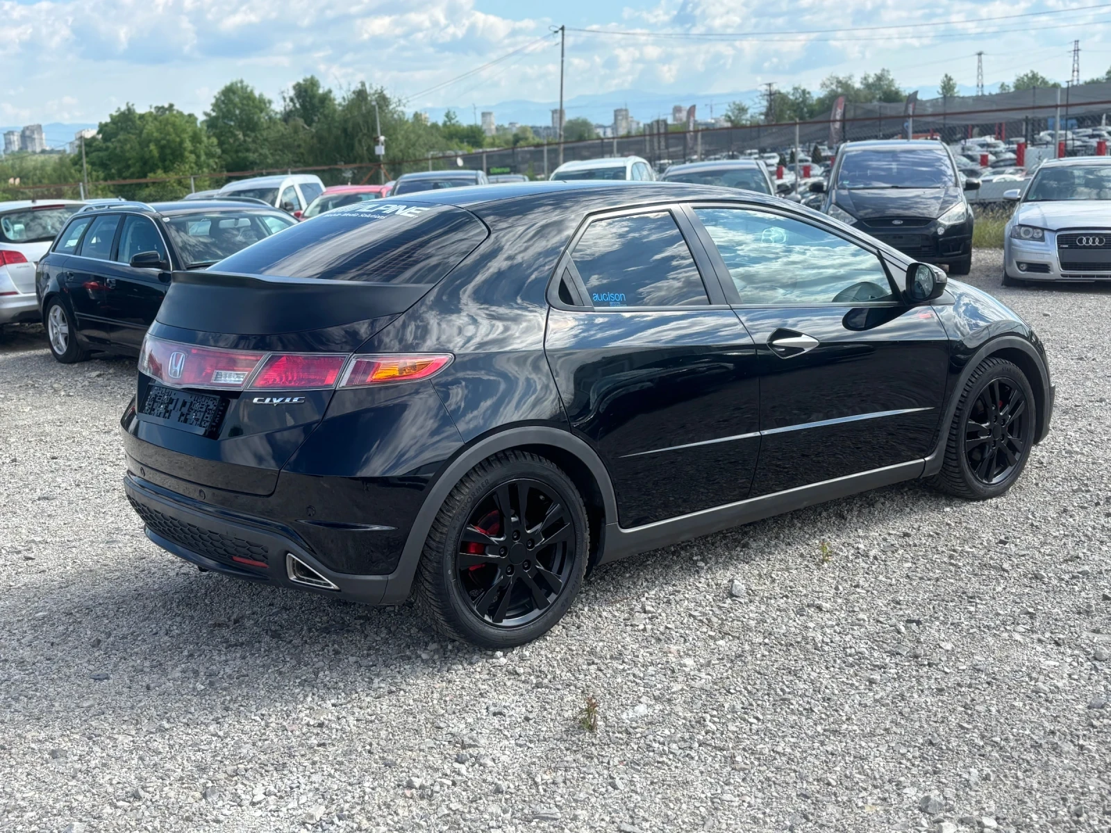 Honda Civic 2.2-140кс - изображение 4