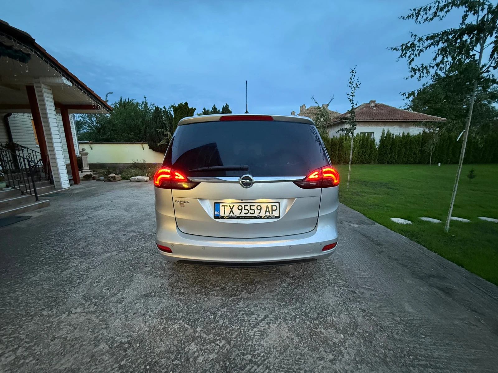 Opel Zafira C Tourer 1.6 CNG, Innovation ecoFlex - изображение 5