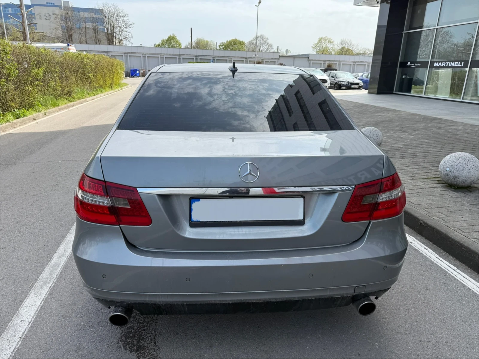 Mercedes-Benz E 220 AMG* LED* ШОК* ЦЕНА* Нави - изображение 5