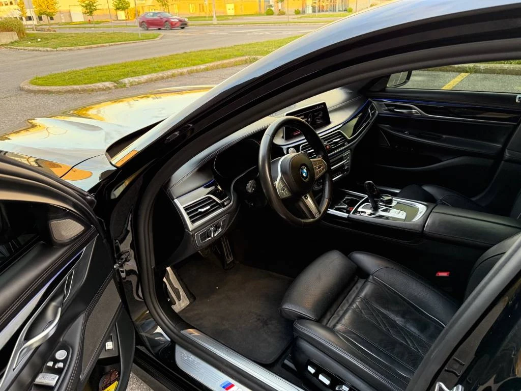 BMW 750 xDrive * CARFAX* ОПЦИЯ ЗА ФИНАНСИРАНЕ*  - изображение 7