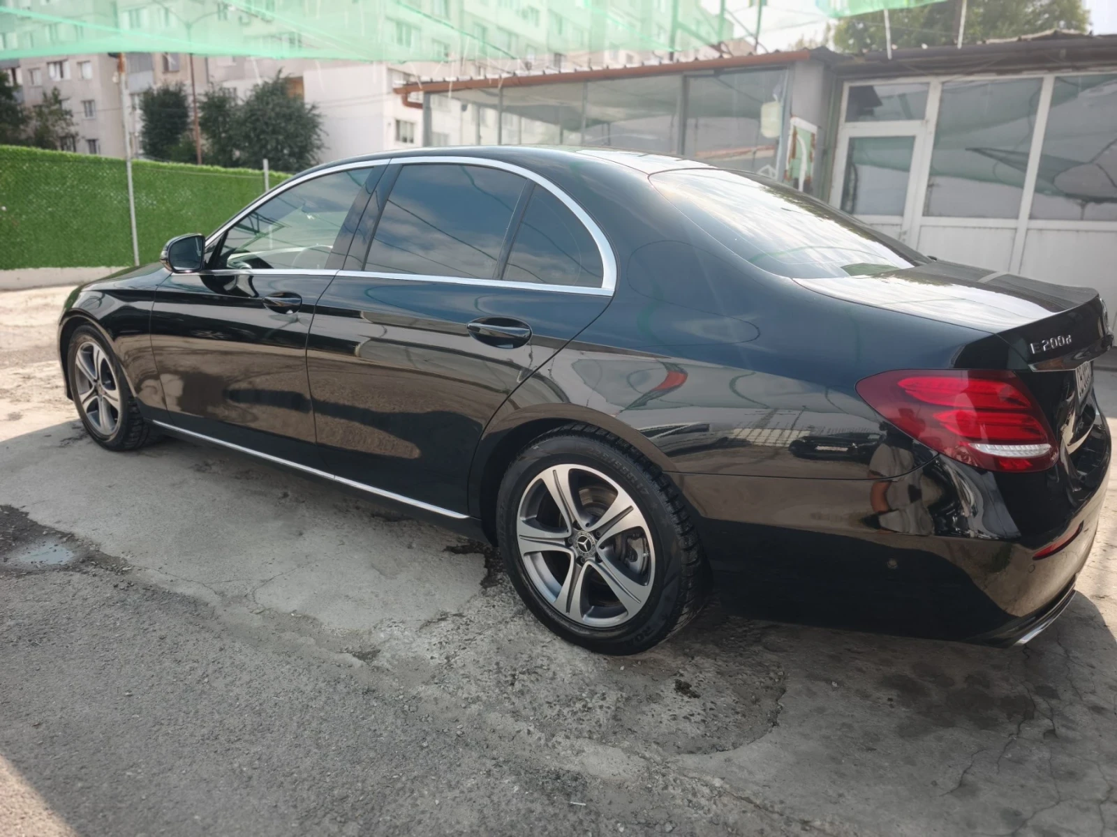 Mercedes-Benz E 220 CDI-194к.с - изображение 2